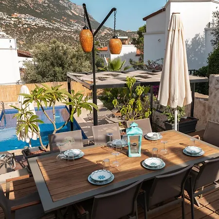 Caretta In - Sleeps 6 - Private Pool